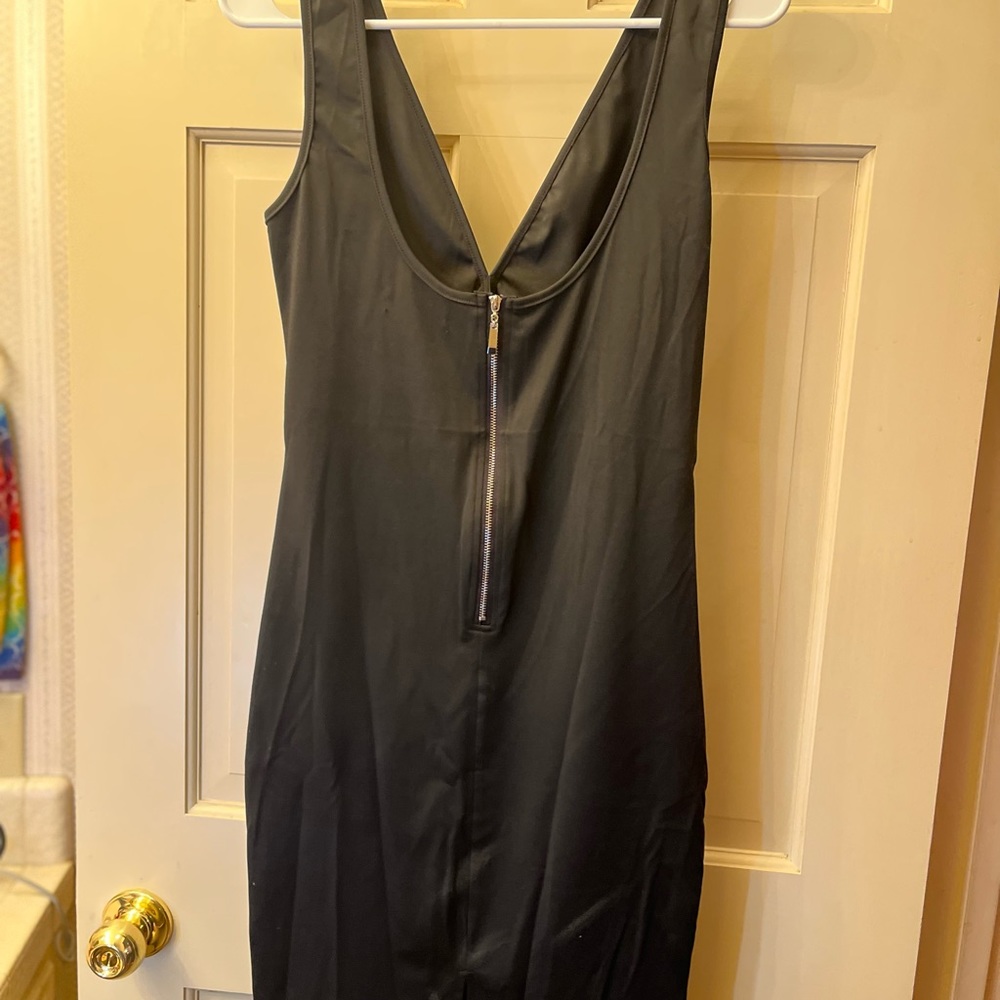 Black fitted dress